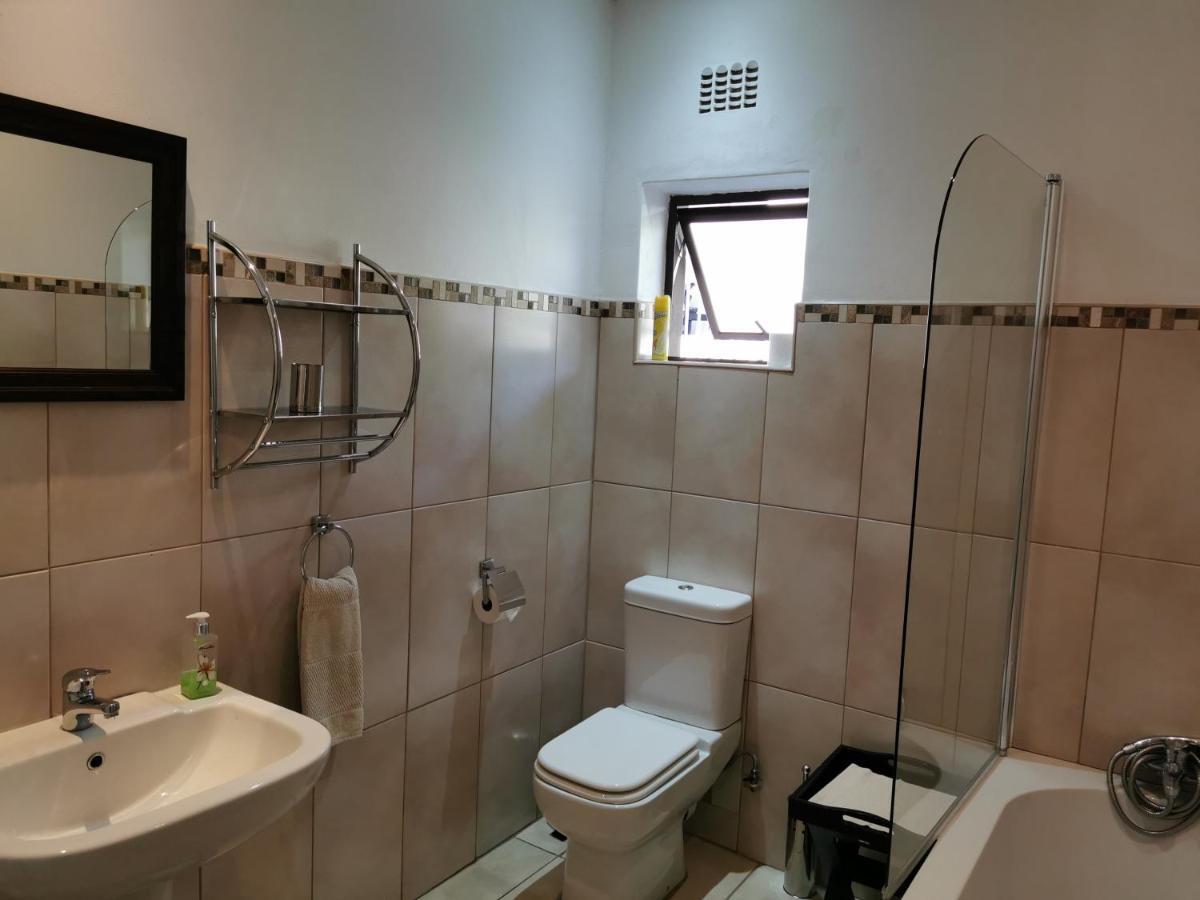 Guest House Mamma Mia Mbombela Kültér fotó